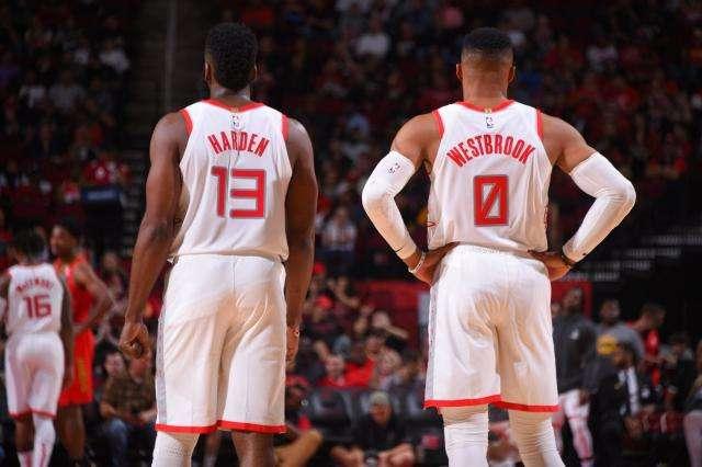 他不仅有出 他不仅有出