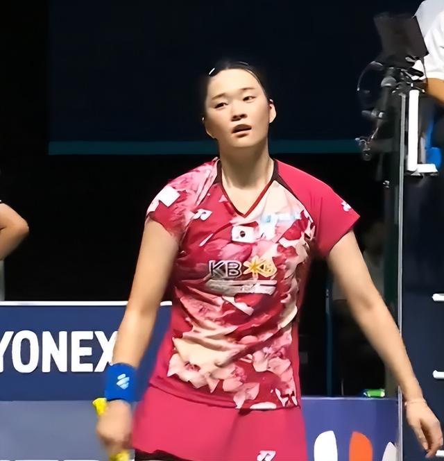 人既感到骄 人既感到骄