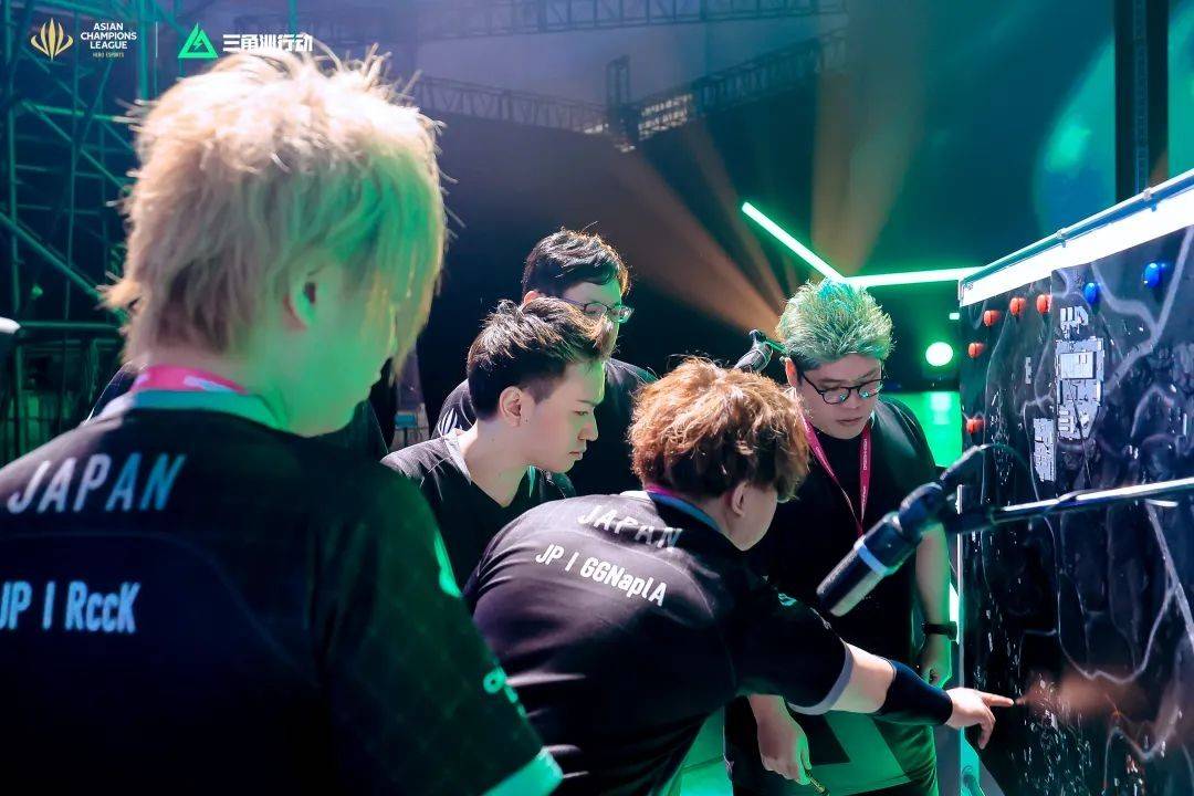 季的表现堪 季的表现堪