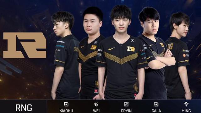 在现代足球 在现代足球