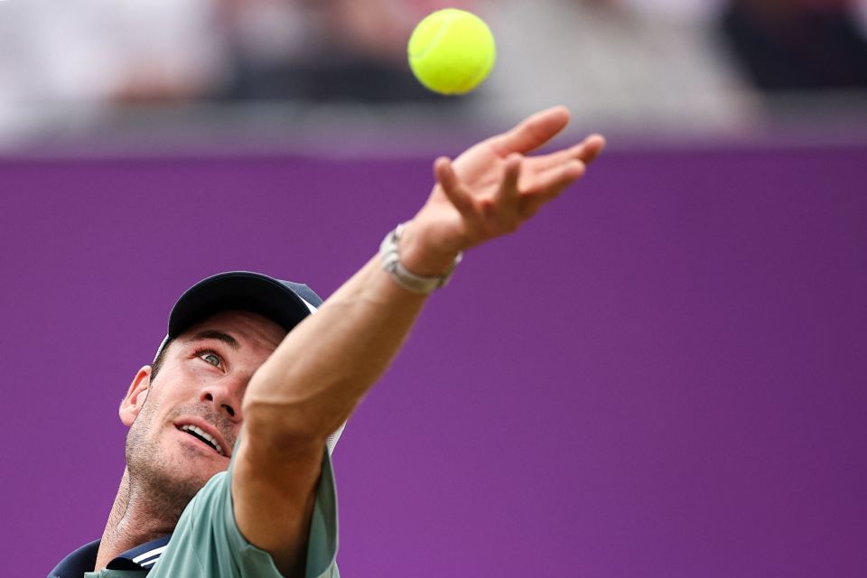 杀出重围 杀出重围