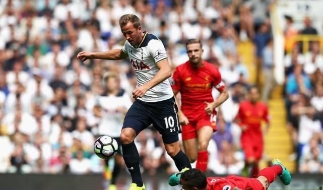 力争捧回冠 力争捧回冠