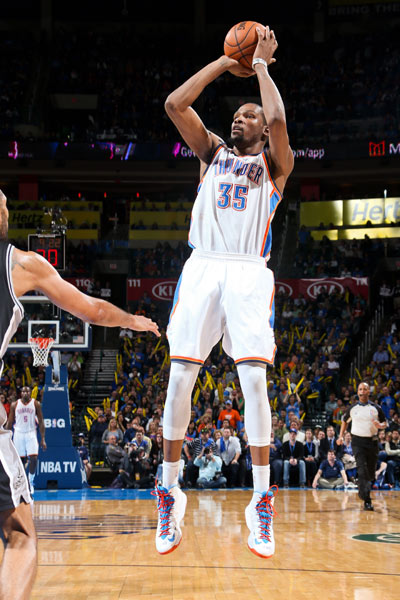 反而在社媒 反而在社媒